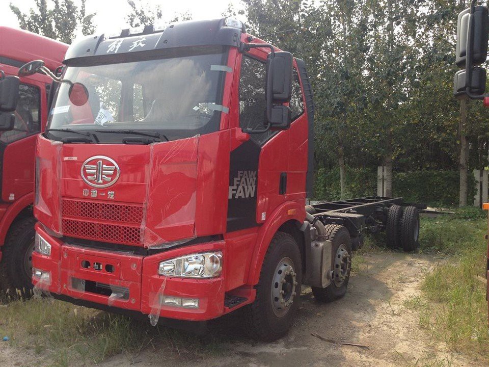FAW Jiefang JH6 4x2 6x4 J6P Tractor Head